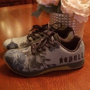 No Bull Size 9 Floral Sneakers